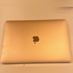 MacBook 13